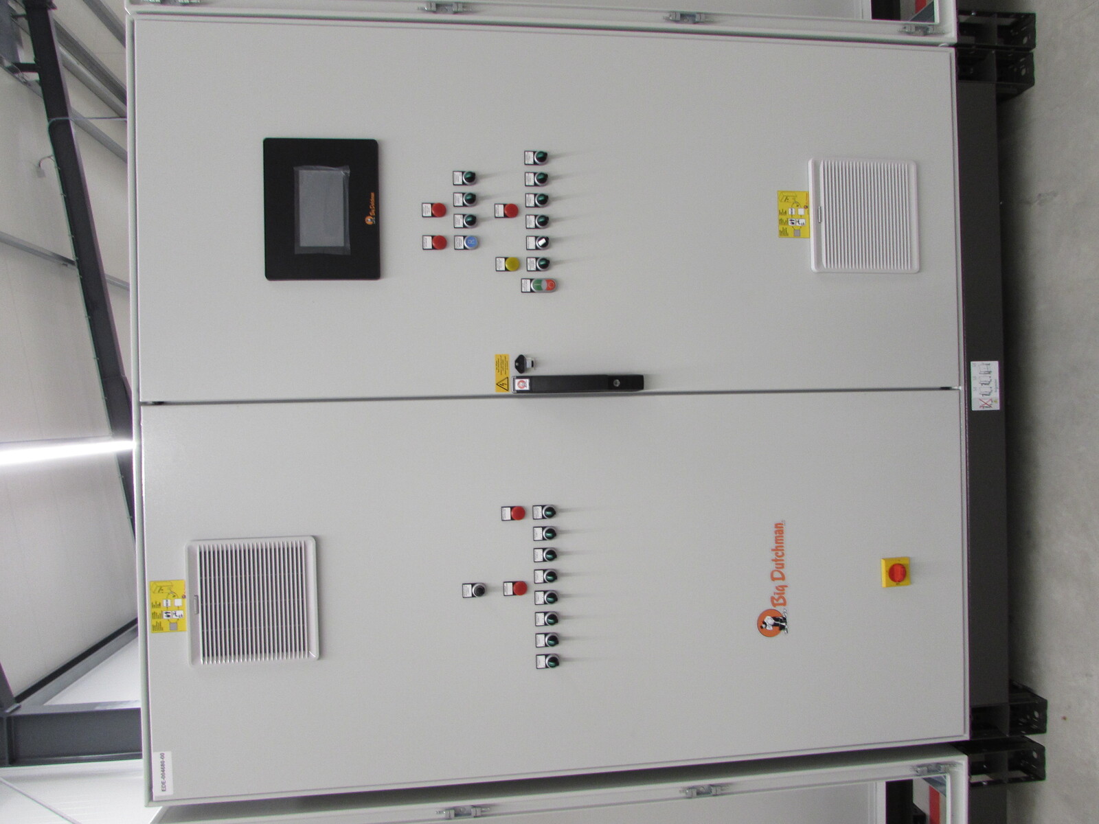 Control cabinet layer house - UV788 3r/4t - ventilation / fe